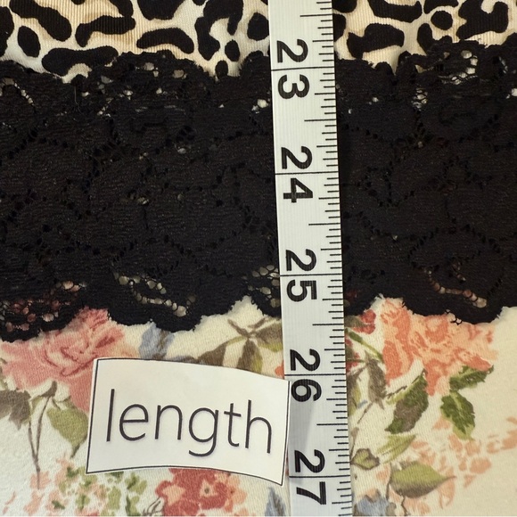 Womens VTG Y2K Tank Top Cami XL Coquette Lace Leopard White Black Fitted Preppy - Picture 5 of 10